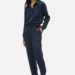 Gap Tencel Utility Jumpsuit in Navy – Size Small